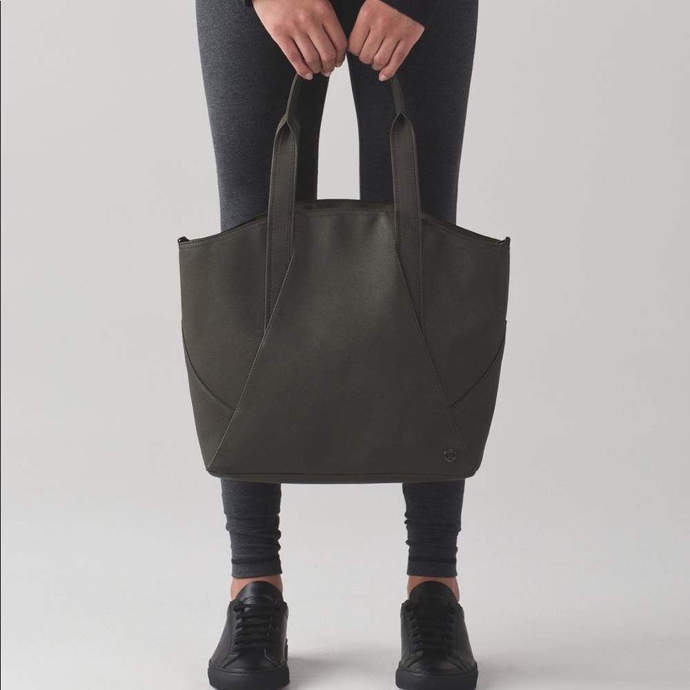 Lululemon Mini Tote -Dark Olive